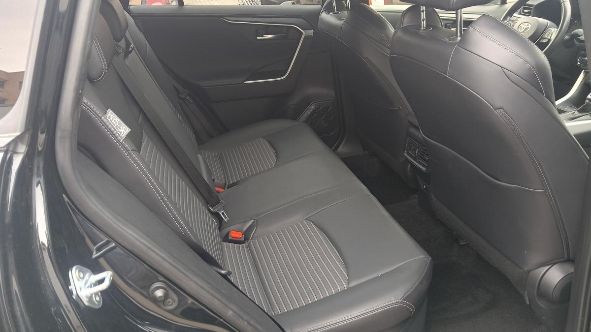 Toyota RAV 4 2.5 HV (218CV) E-CVT 2WD Black Edition